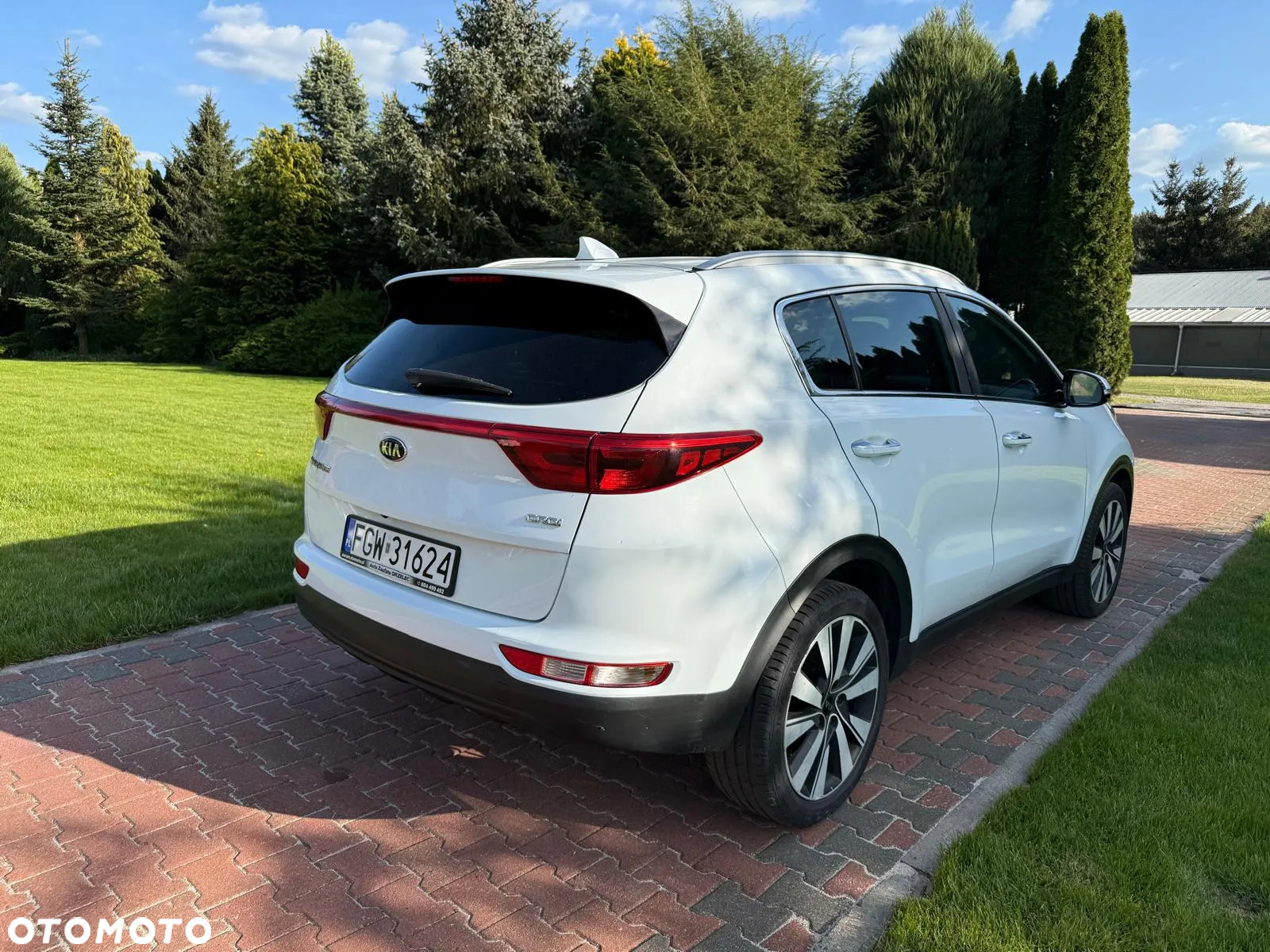 Kia Sportage 1.7 CRDI 2WD ISG Spirit - 11