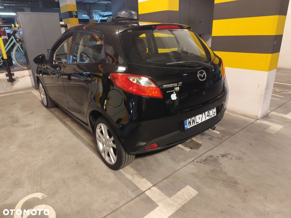 Mazda 2 - 6