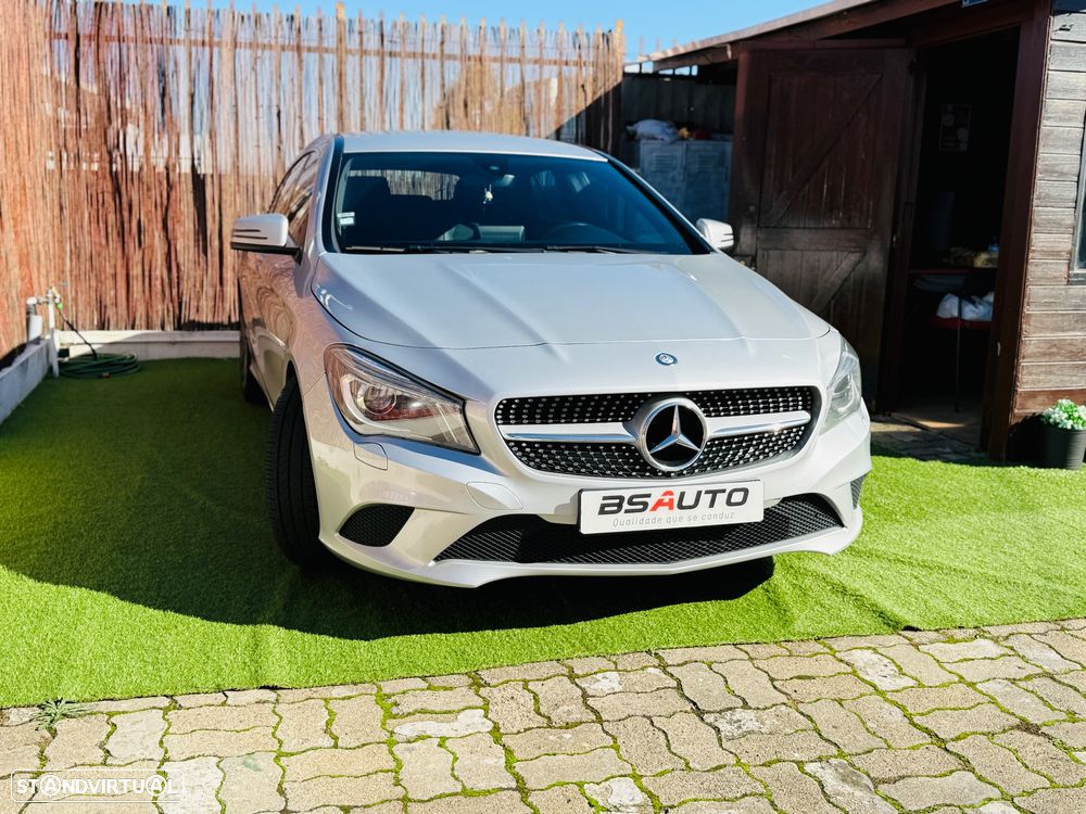 Mercedes-Benz CLA 180 Shooting Brake d Urban - 6