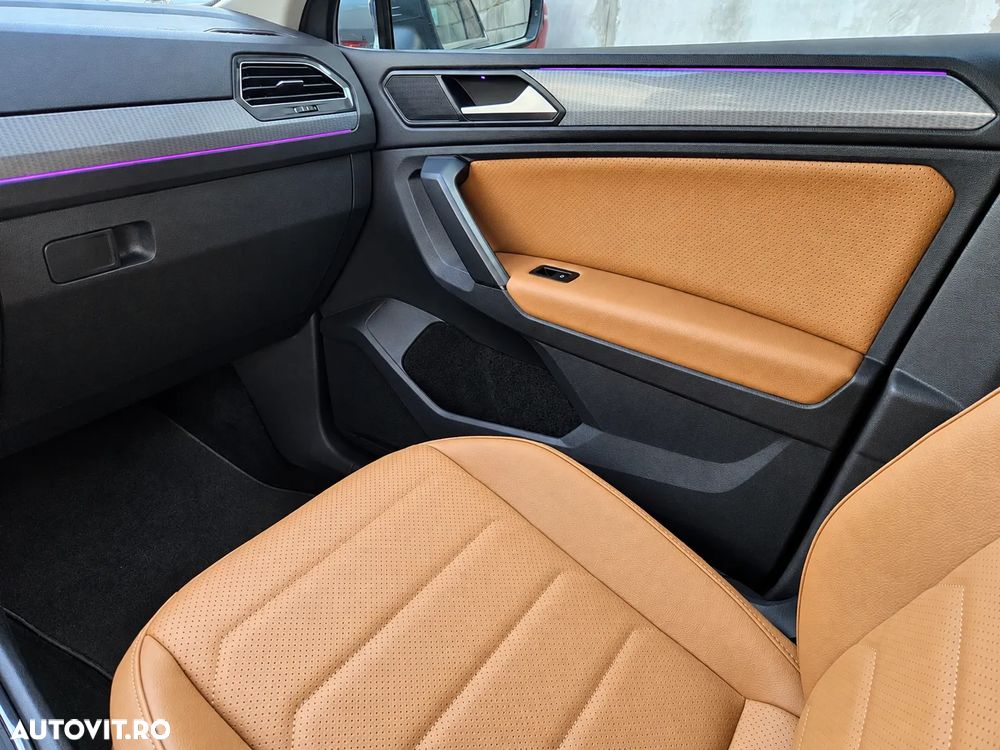 Volkswagen Tiguan 2.0 TDI DSG Elegance - 14