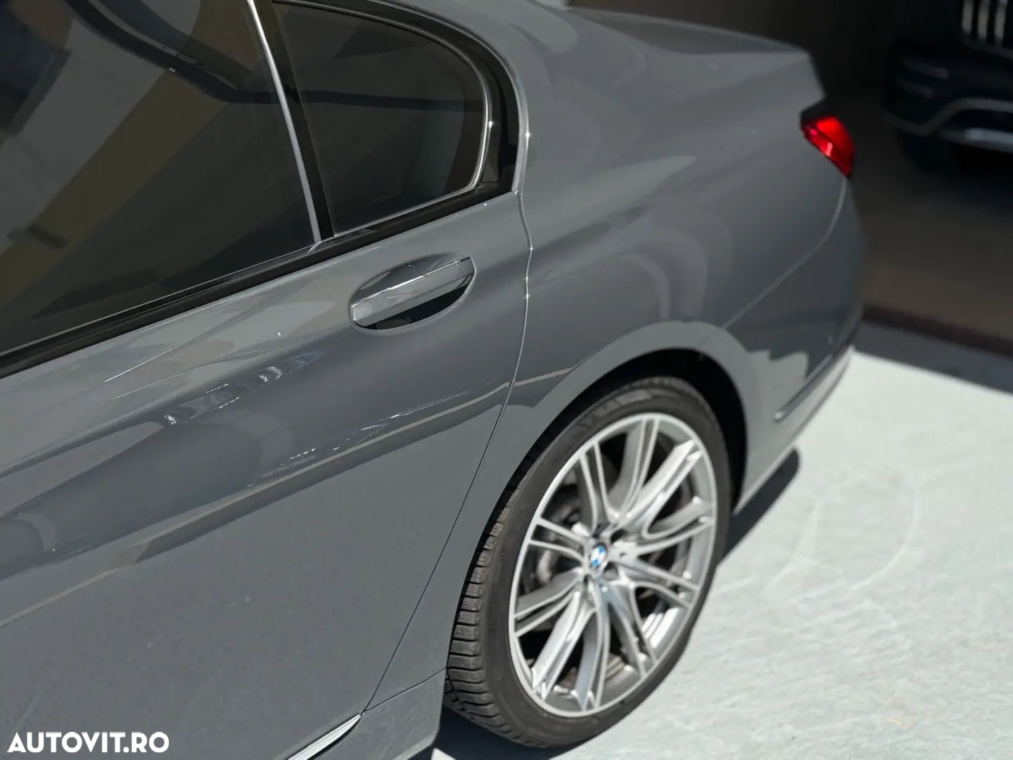 BMW Seria 7 745Le xDrive AT PHEV - 6
