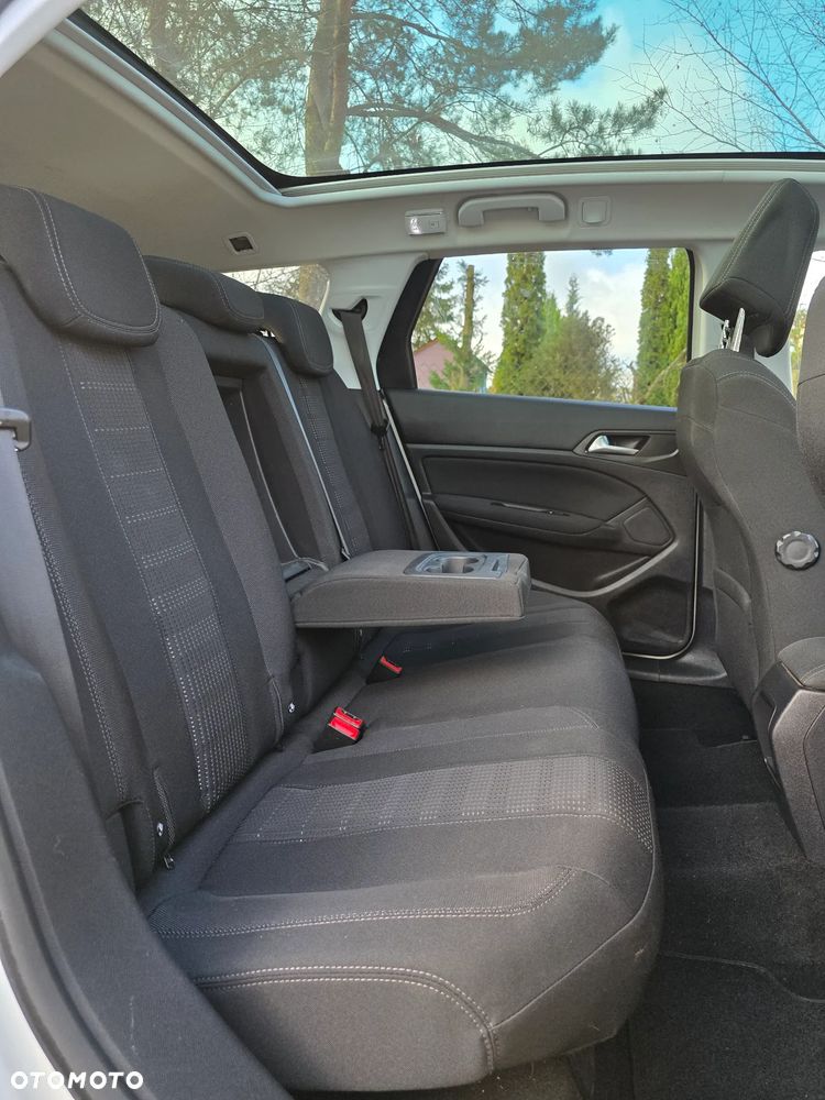 Peugeot 308 BlueHDi 120 Stop & Start Business-Line - 28