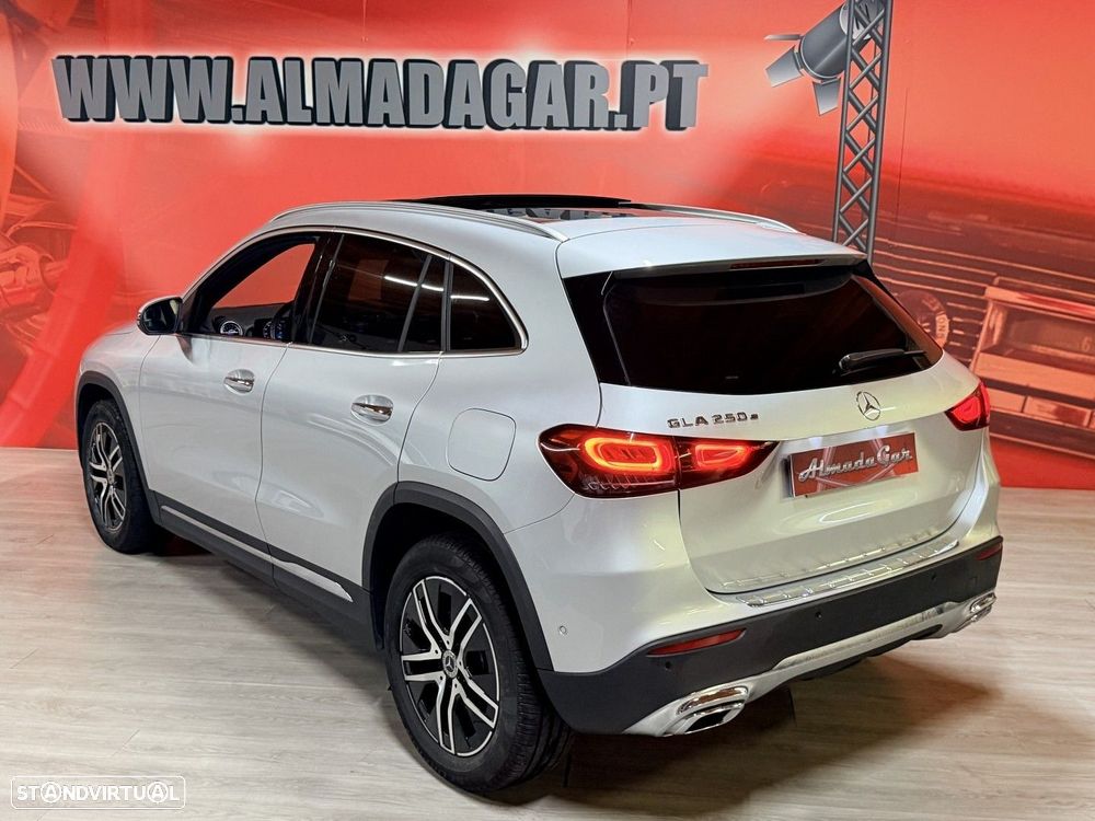 Mercedes-Benz GLA 250 e Progressive - 3