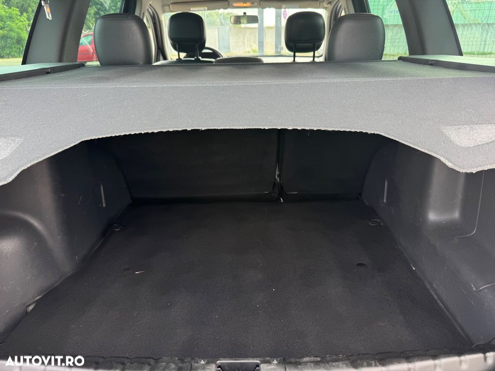 Dacia Duster 1.5 dCi 4x2 Ambiance - 20