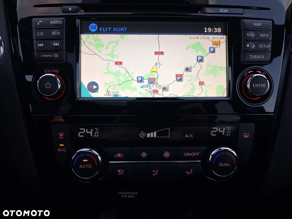 Nissan Qashqai 1.2 DIG-T N-Connecta - 33