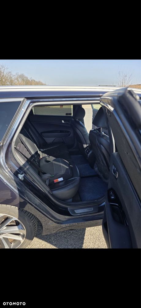 Kia Optima - 5