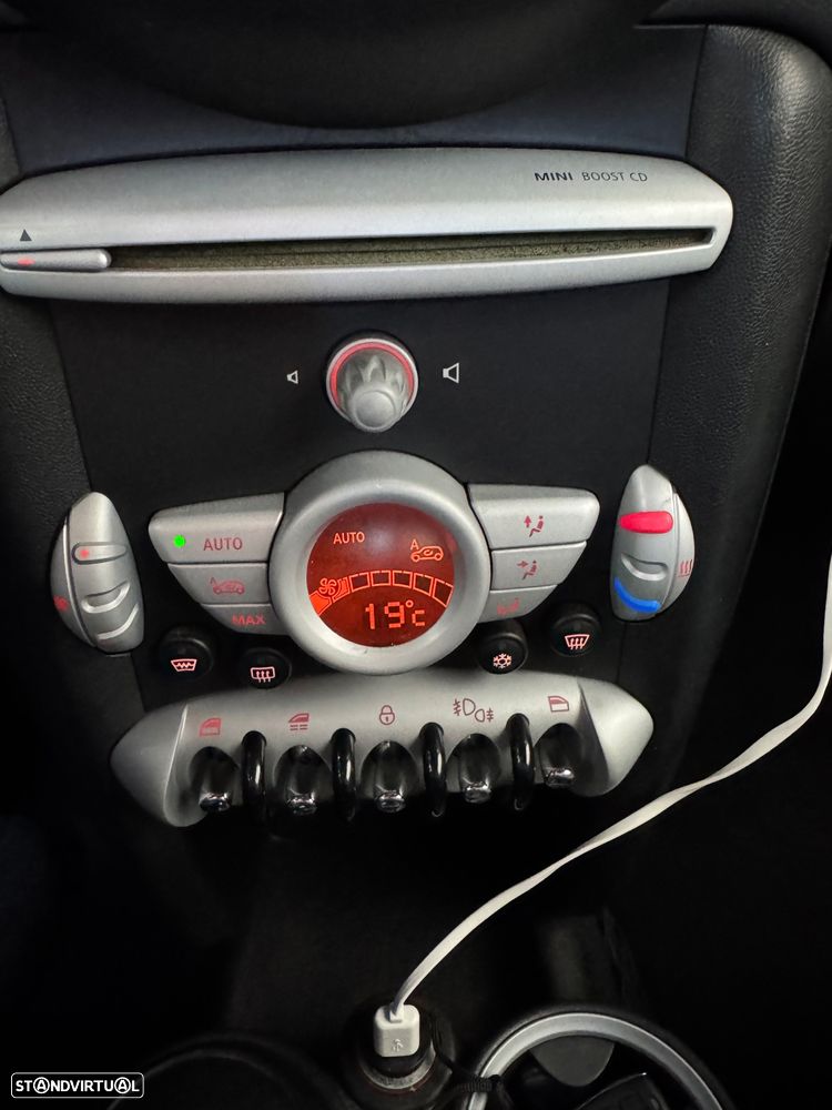 MINI Cabrio Cooper S - 12