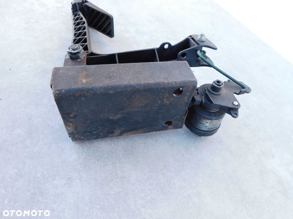 Mercedes Sprinter 906 pedał gazu potencjometr BOSCH do SWAP 2.9 - 3