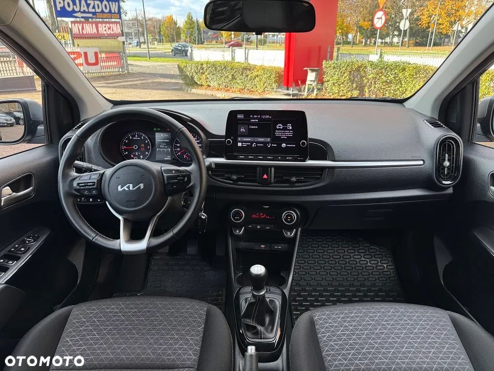 Kia Picanto 1.0 L - 12