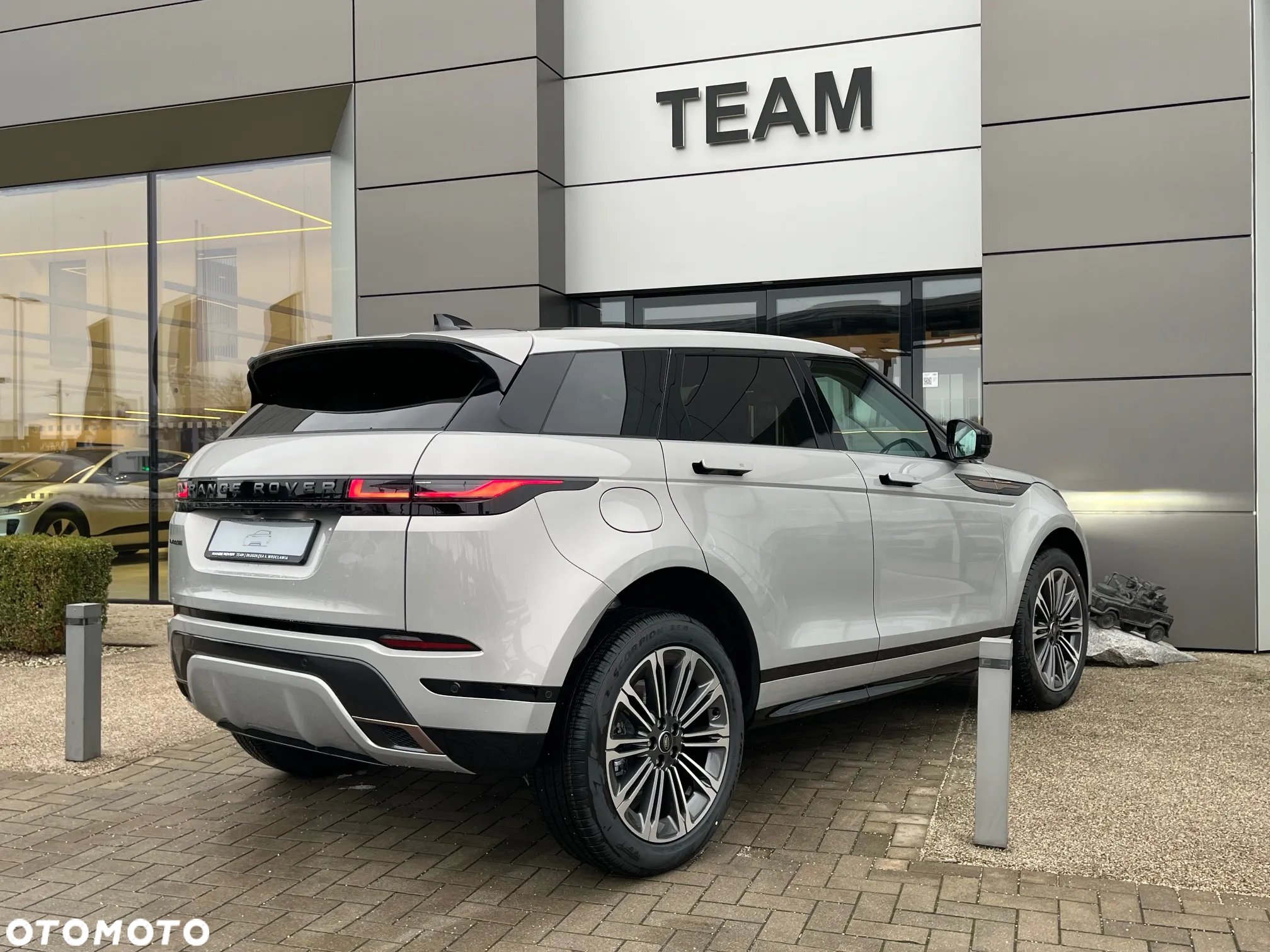 Land Rover Range Rover Evoque - 10