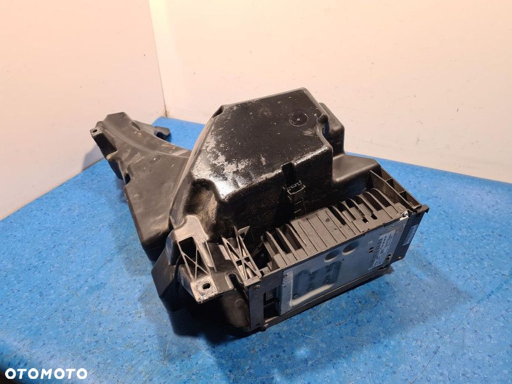 MERCEDES W203 LIFT KOMBI SUBWOOFER A2038207402 - 10