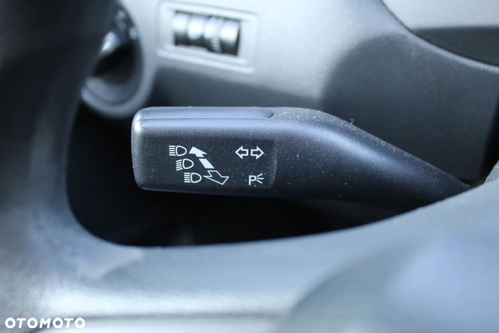 Skoda RAPID 1.6 TDI DPF Active - 21