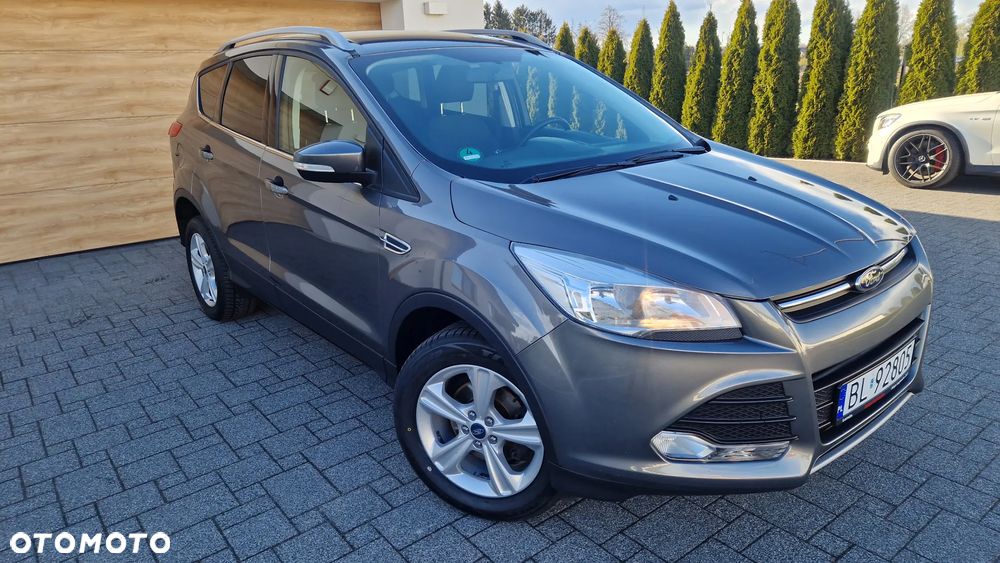 Ford Kuga 1.6 EcoBoost 2x4 Titanium - 18