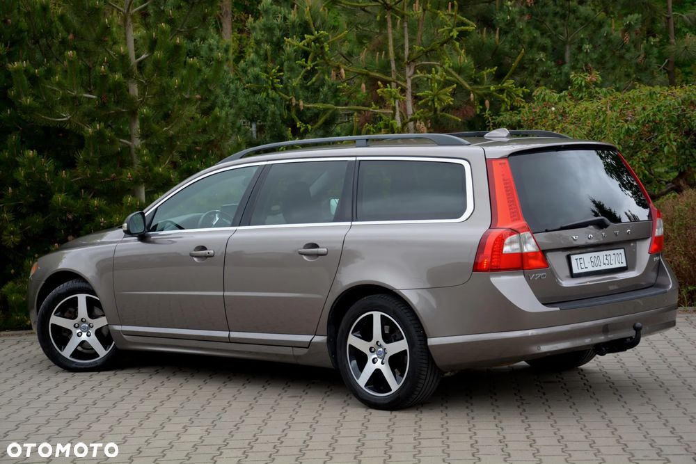 Volvo V70 2.0D Momentum - 19