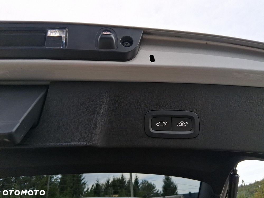 Volvo XC 40 - 27