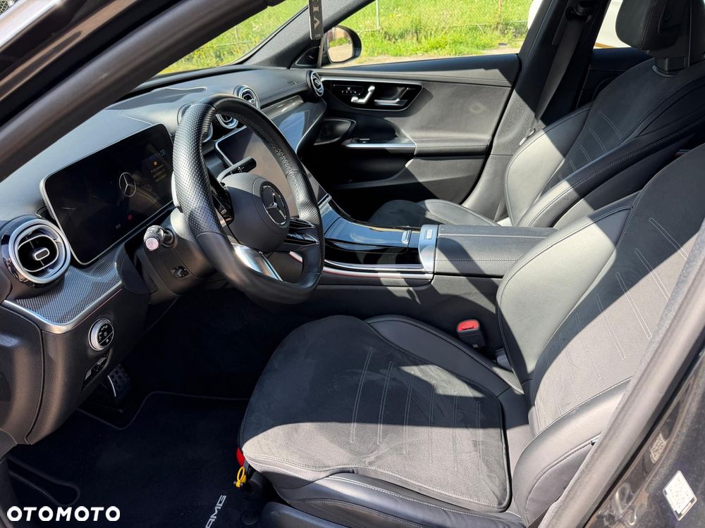 Mercedes-Benz Klasa C 220 d mHEV AMG - 14