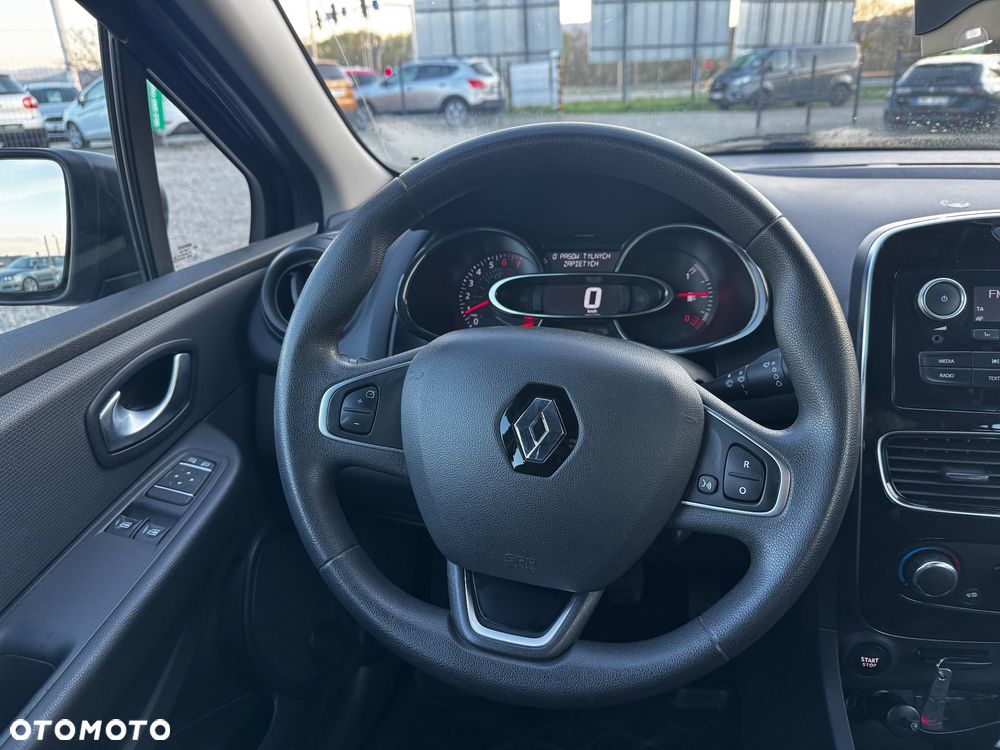 Renault Clio 1.2 16V 75 Start - 14