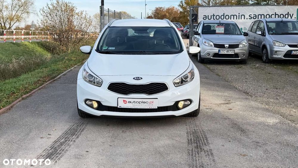 Kia Ceed - 5