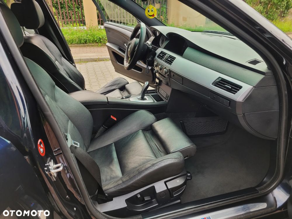 BMW Seria 5 520d Touring Edition Fleet Sport - 24