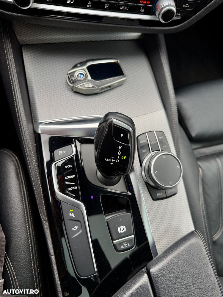 BMW Seria 5 520d xDrive Aut. M Sport Edition - 20