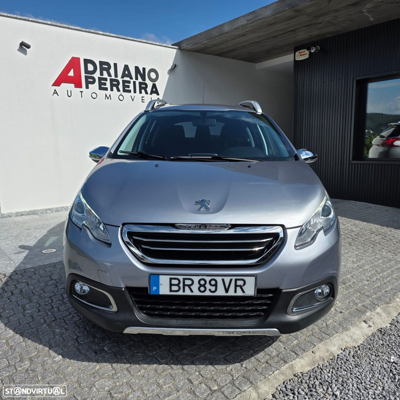 Peugeot 2008 1.2 PureTech Style - 9