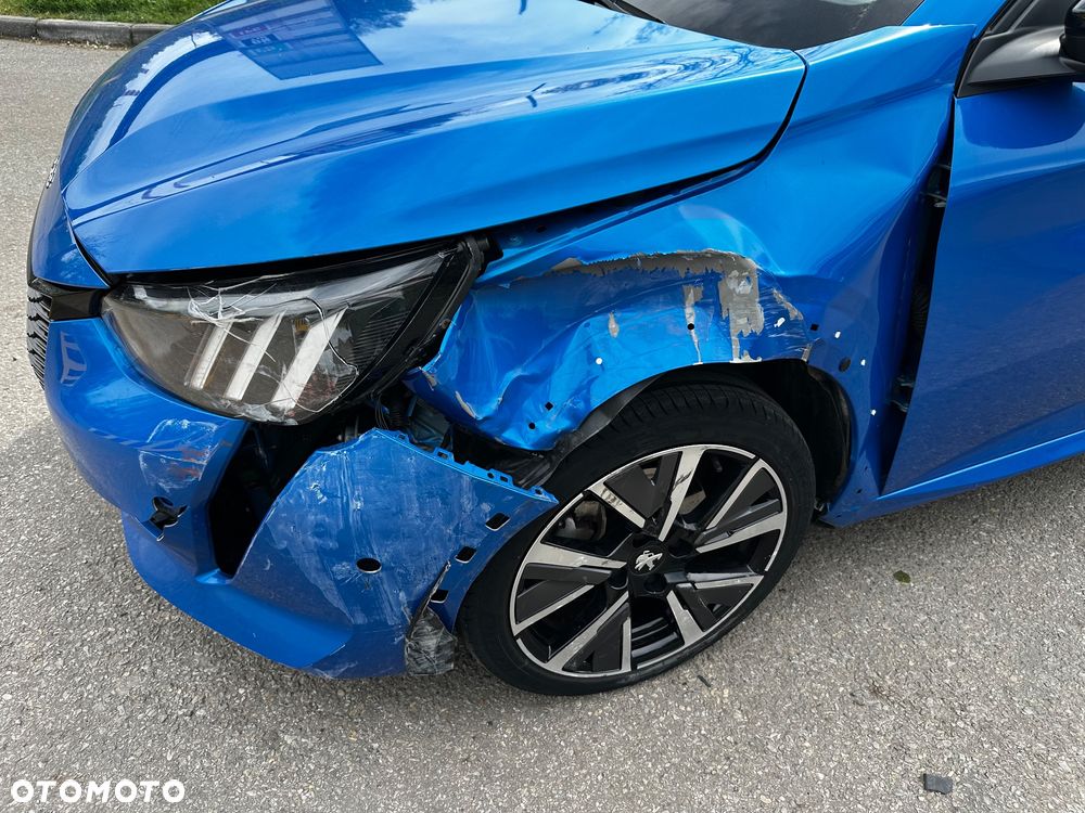 Peugeot 208 PureTech 100 GT - 21
