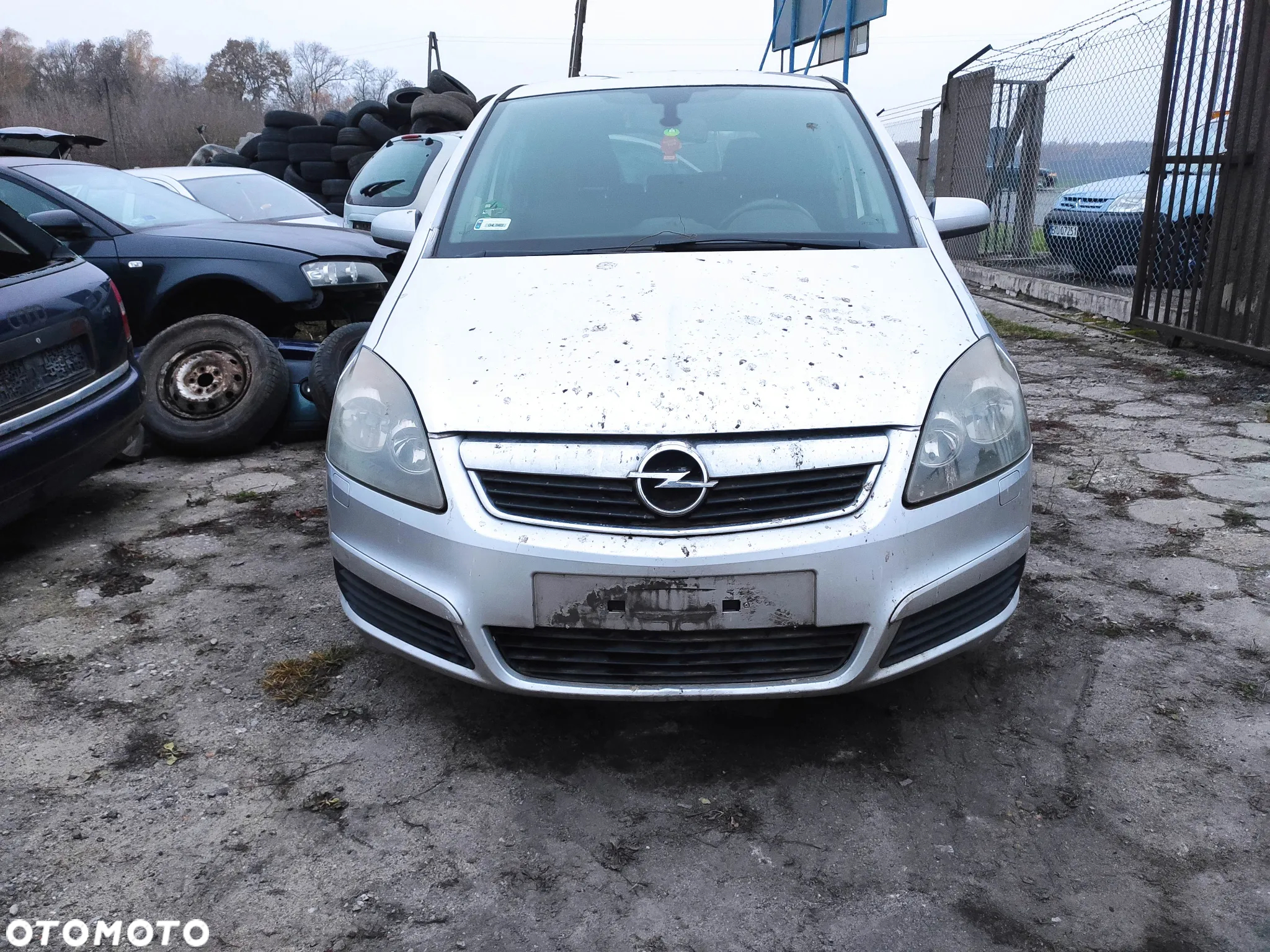 Opel Zafira B 06r 1.9 CDTI 150km lakier Z157 na części - 2