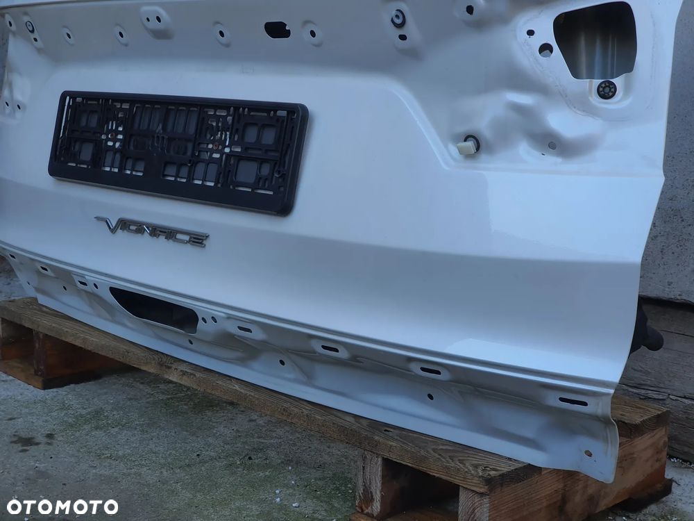 KLAPA TYL  FORD KUGA MK2 LIFT VIGNALE  KOLOR AD - 3
