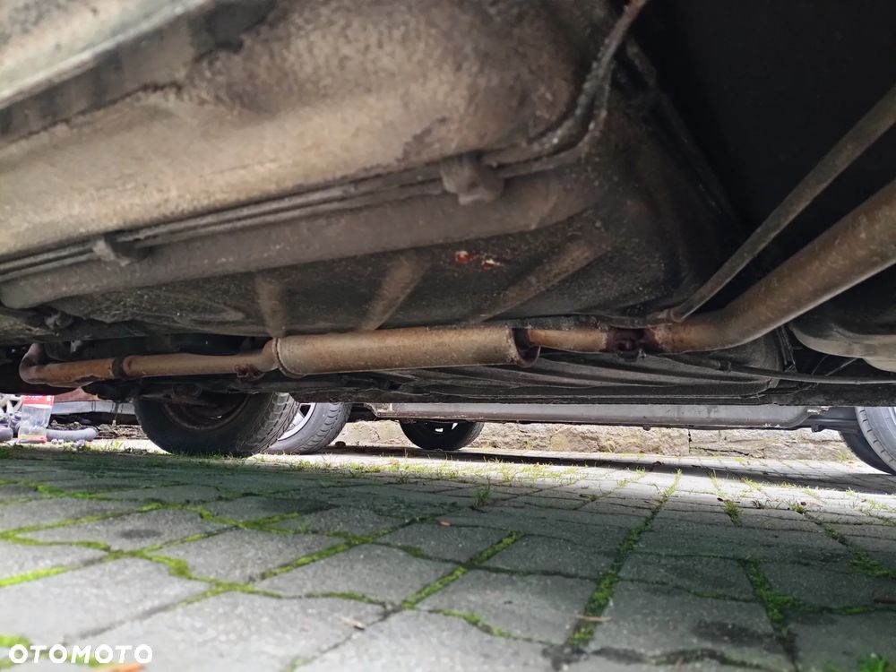 Volkswagen Golf 1.6 CL - 6