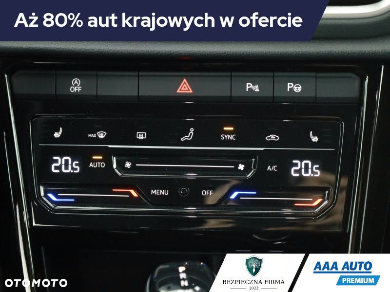 Volkswagen T-Roc - 12