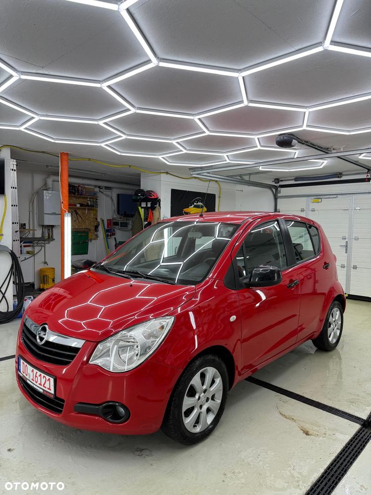 Opel Agila - 1