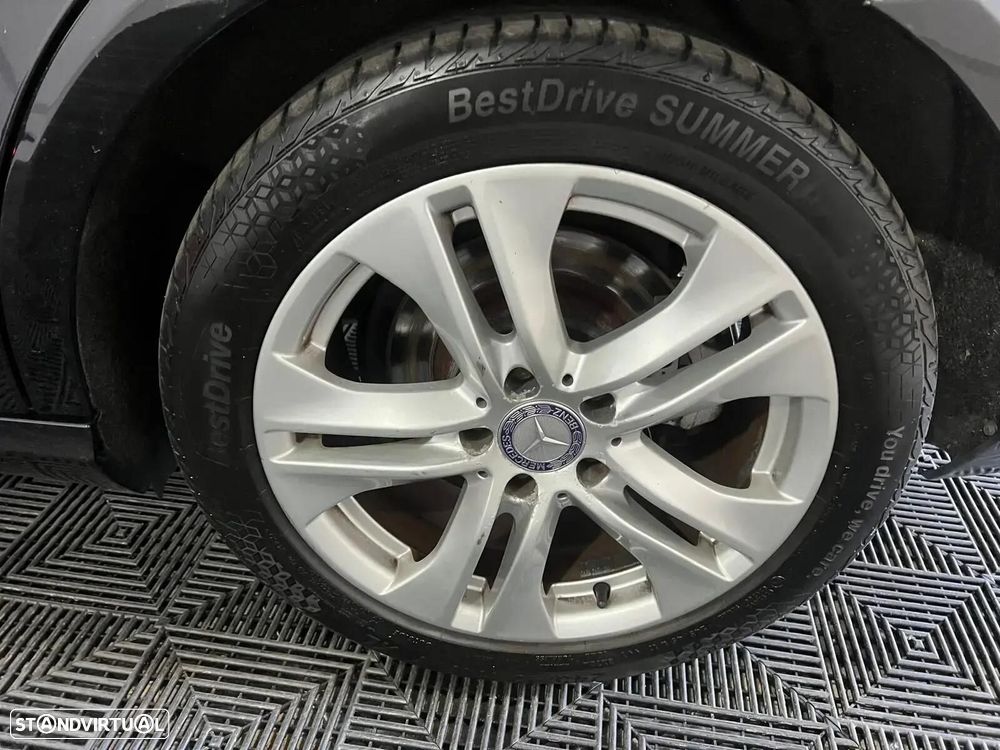 Mercedes-Benz E 220 CDi Avantgarde BlueEfficiency - 7