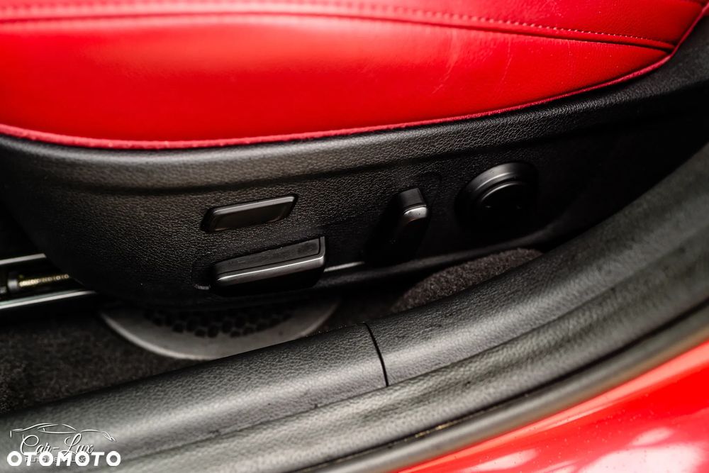 Kia Stinger 2.0 T-GDI GT Line - 34