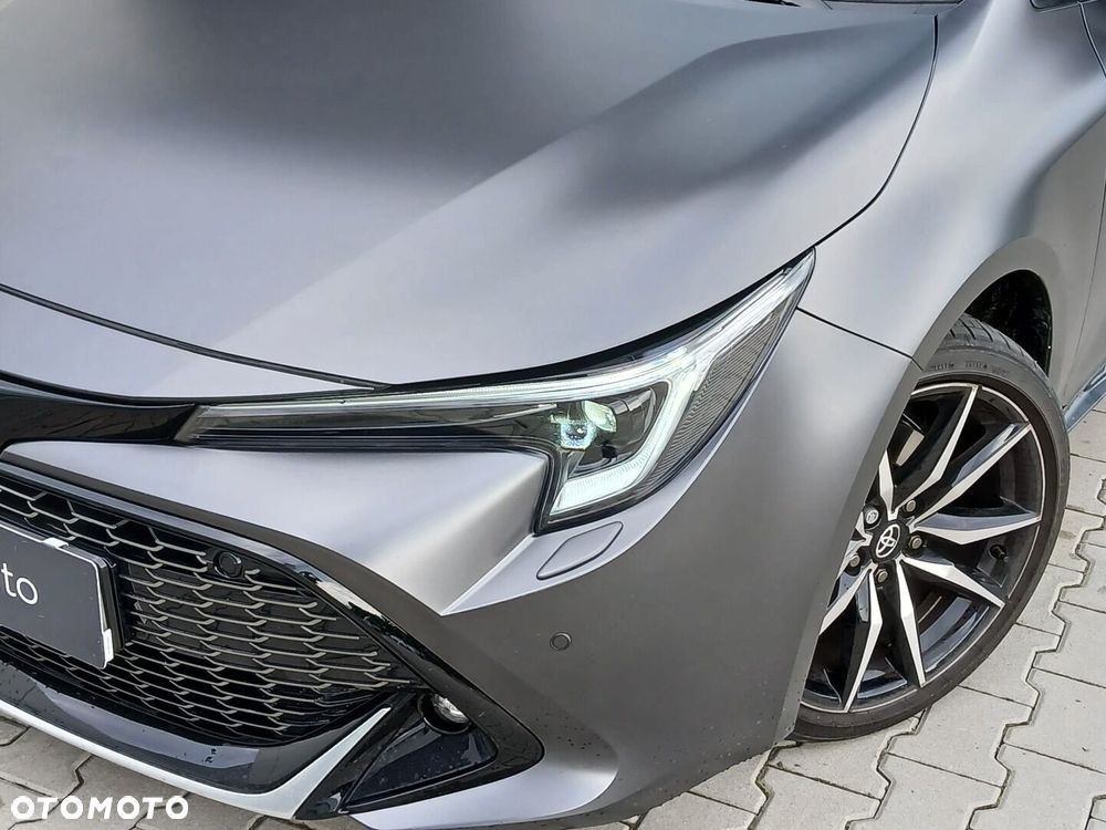 Toyota Corolla - 38