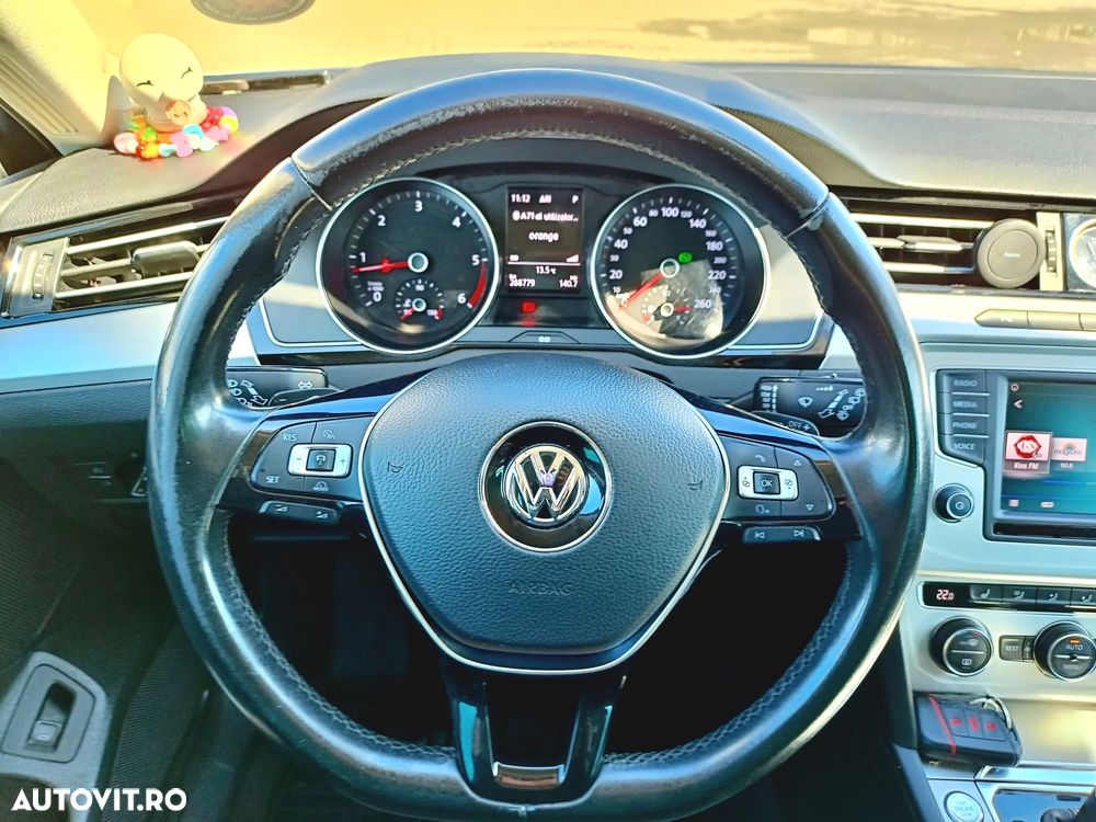 Volkswagen Passat 2.0 TDI DSG Comfortline - 7