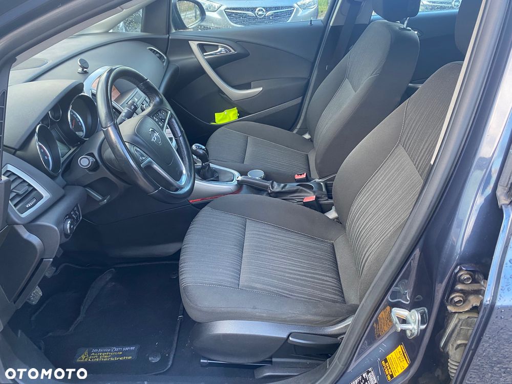 Opel Astra 1.4 Turbo Design Edition - 21