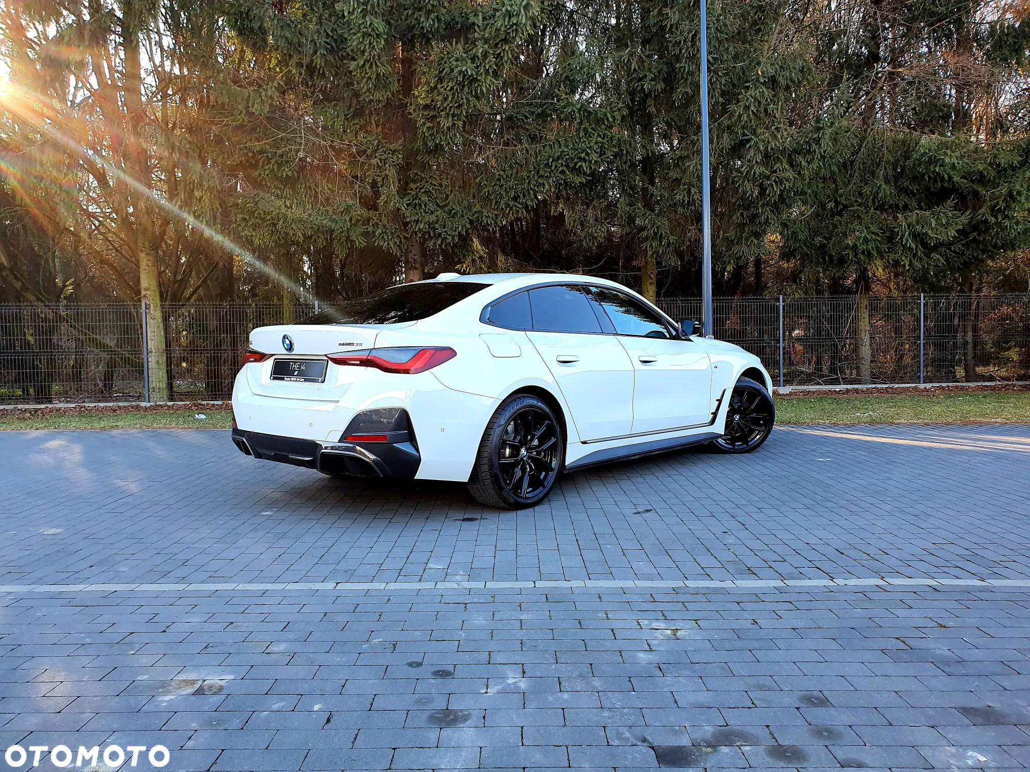 BMW i4 eDrive 35 M Sport - 8
