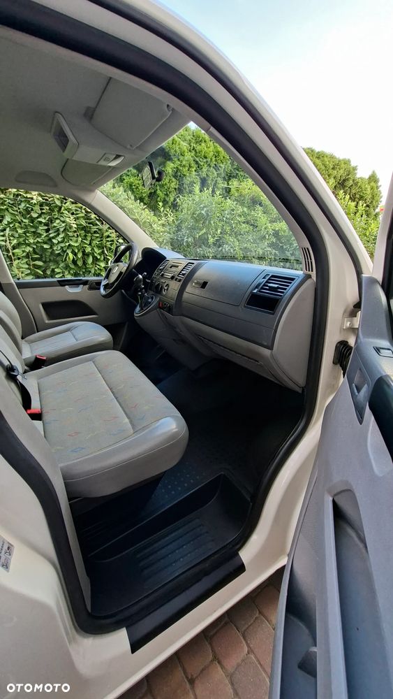 Volkswagen Caravelle L1 Trendline - 18
