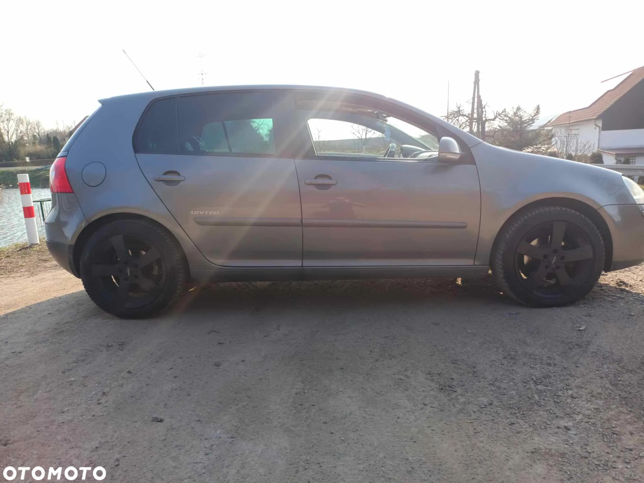 Volkswagen Golf - 4