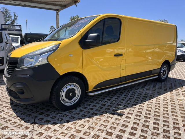 Renault TRAFIC LONGA COM AC - 4