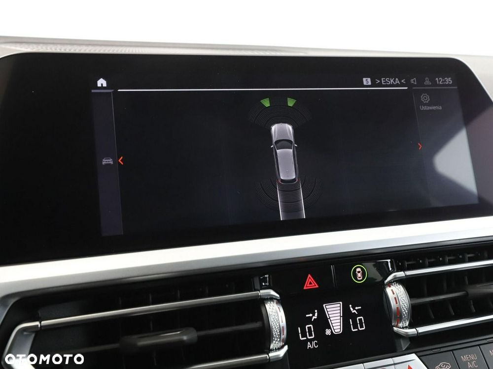 BMW Seria 3 318d MHEV Advantage - 25
