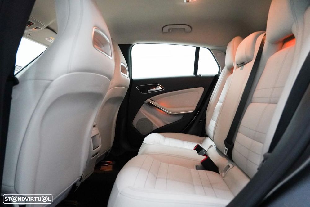 Mercedes-Benz CLA 220 d Shooting Brake Urban Aut. - 8