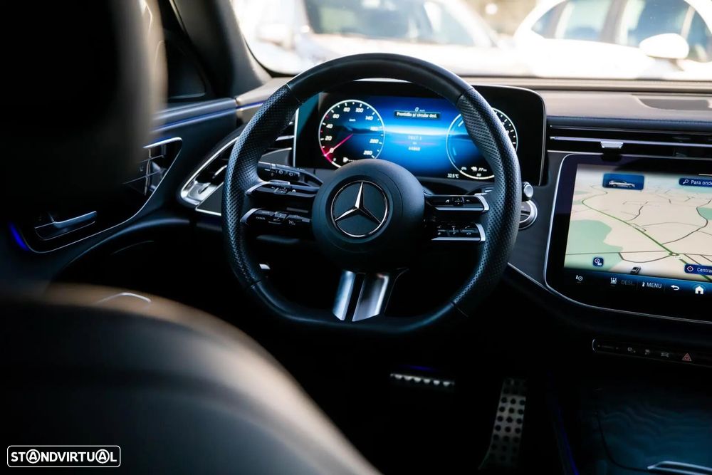 Mercedes-Benz E 300 de - 39