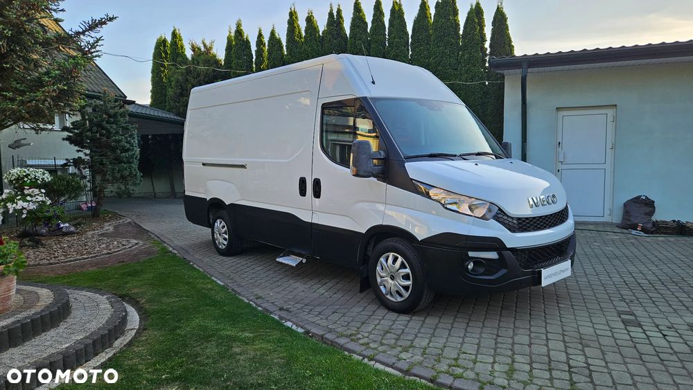 Iveco Daily 35S17 3,0D 170KM I Właściciel L2H2 Średniak Hak 3,5T Webasto Klima Fotel Bujany - 5