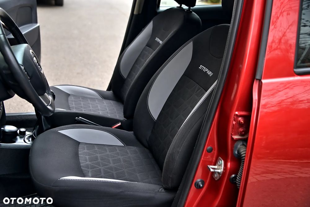 Dacia Sandero 0.9 TCe Laureate - 25