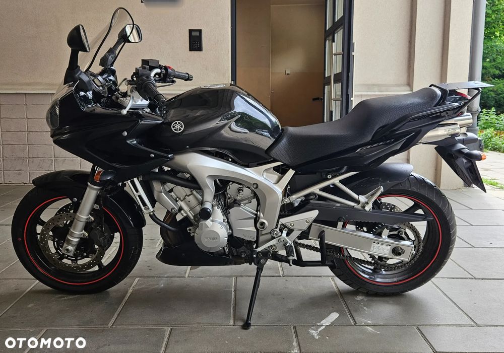 Yamaha FZ6 - 12