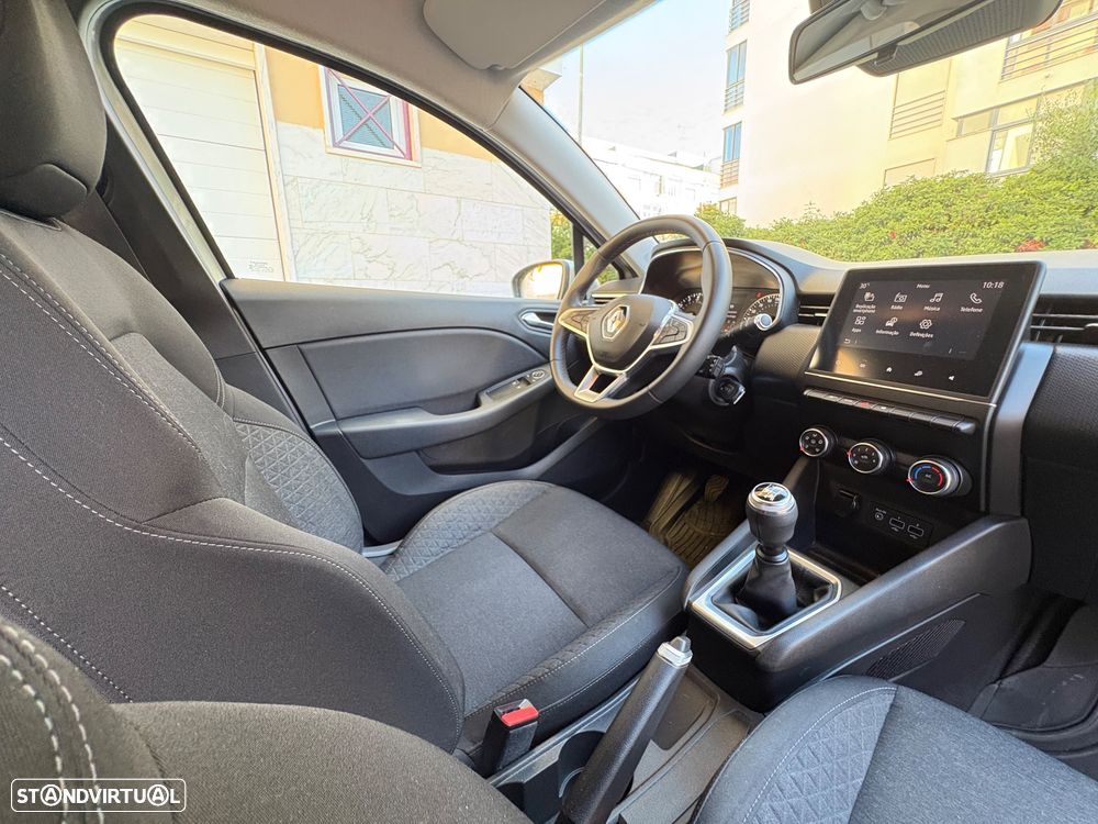 Renault Clio 1.0 TCe Exclusive - 10