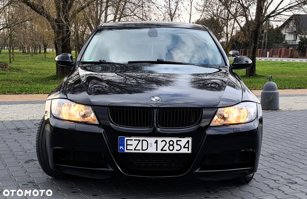 BMW Seria 3 318d - 15