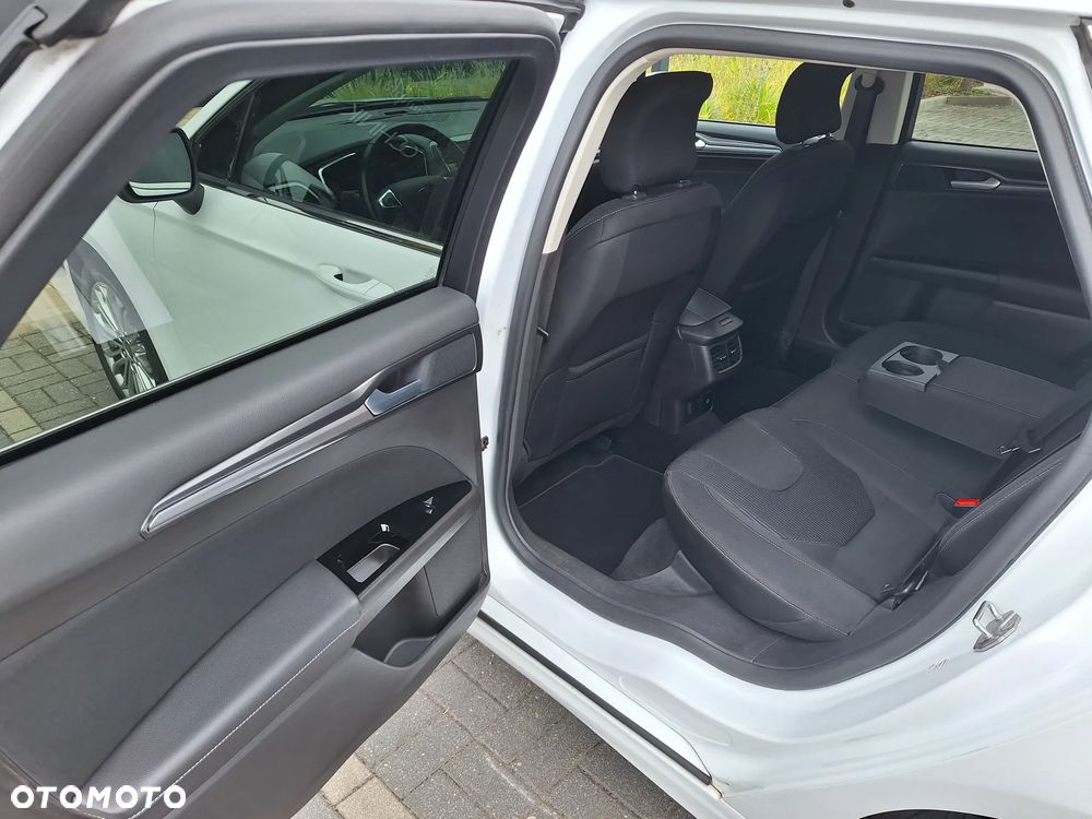 Ford Mondeo 2.0 EcoBlue Titanium - 18