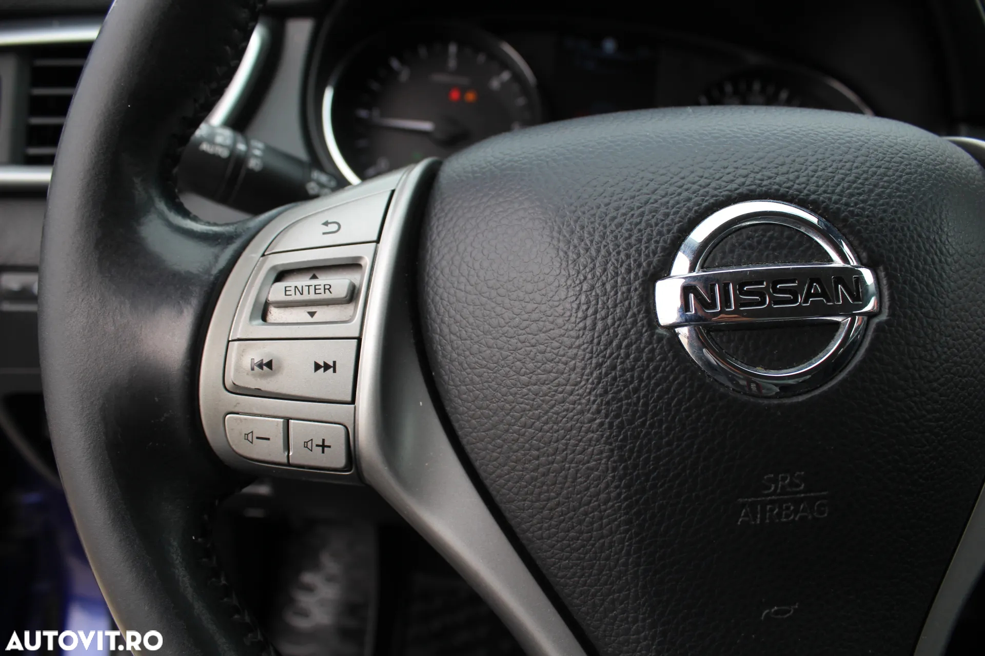 Nissan Qashqai 1.6 DCI Start/Stop X-TRONIC Acenta - 6
